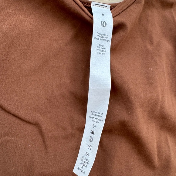 lululemon athletica Brown Long Sleeve Scoop Crop Top - Picture 2 of 4